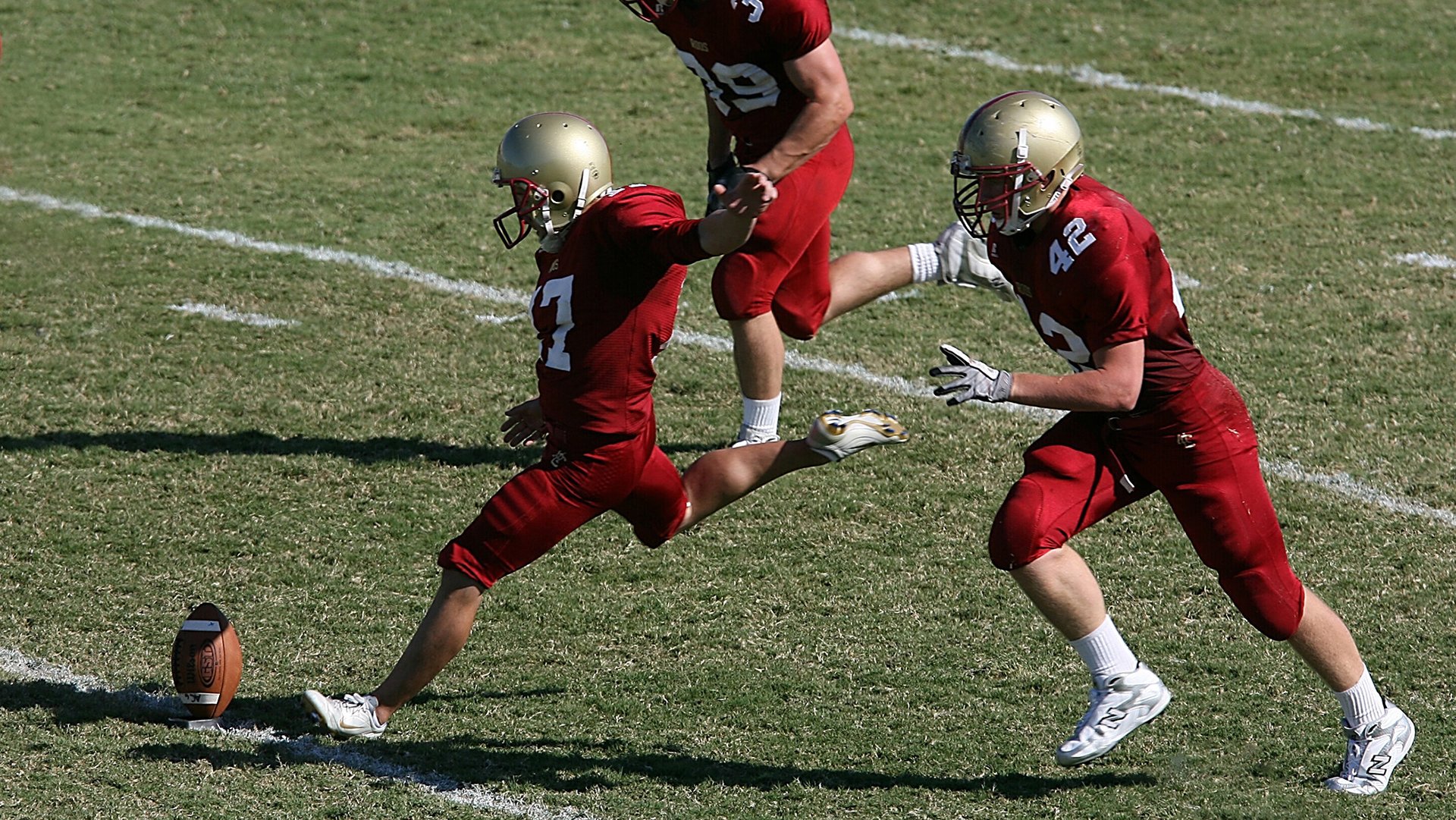 中国足球俱乐部开展社会足球责任项目，足球社宗旨